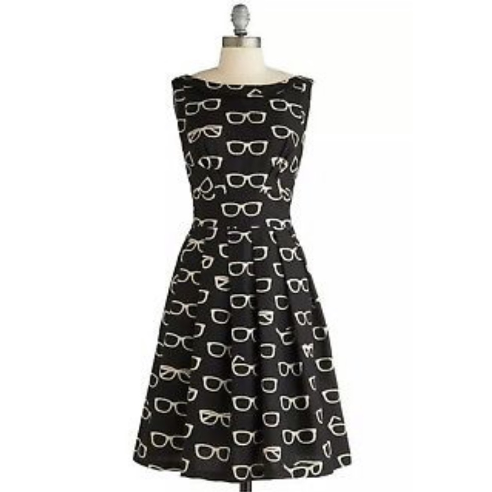Eva Franco Black glasses dress